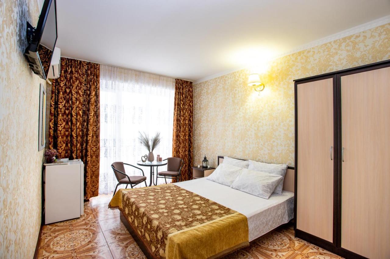 Hôtel Olimp à Zaliznyi Port Extérieur photo
