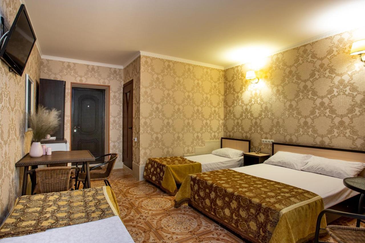 Hôtel Olimp à Zaliznyi Port Extérieur photo