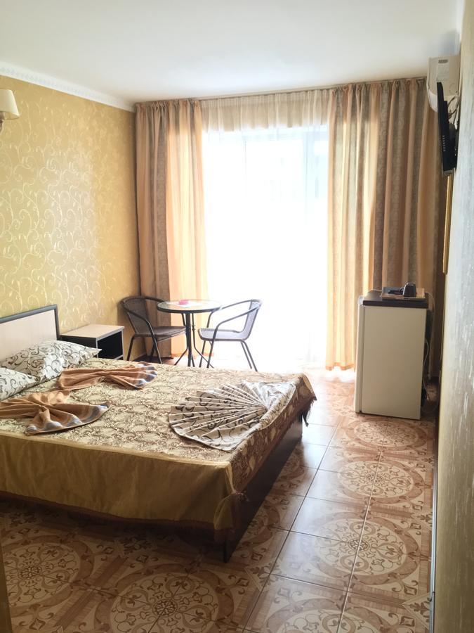 Hôtel Olimp à Zaliznyi Port Extérieur photo