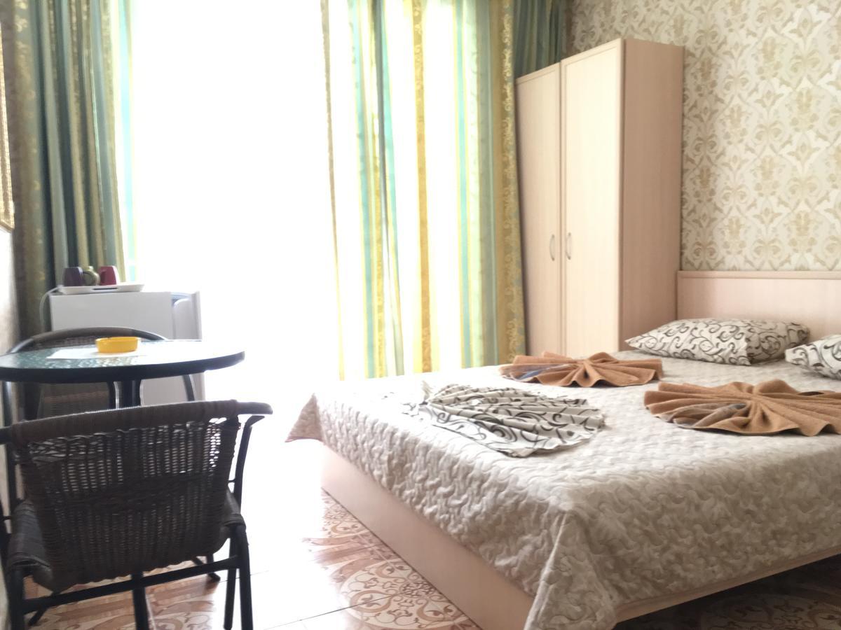 Hôtel Olimp à Zaliznyi Port Extérieur photo